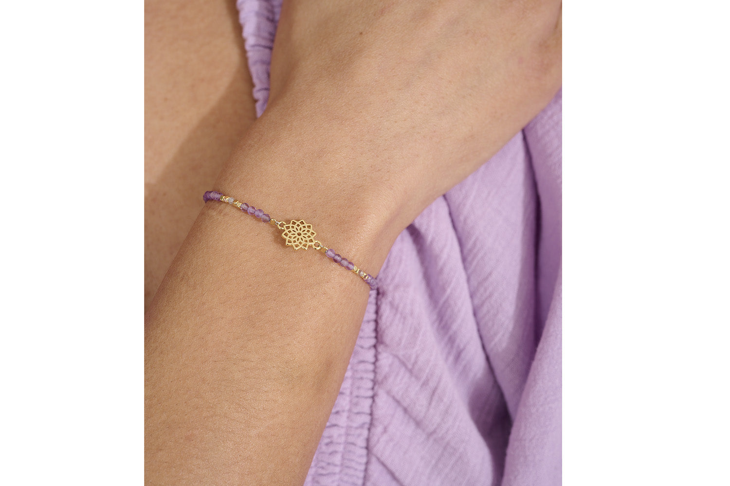 The Crown Chakra Amethyst Gold is a wonderful delicate addition to your jewellery collection.