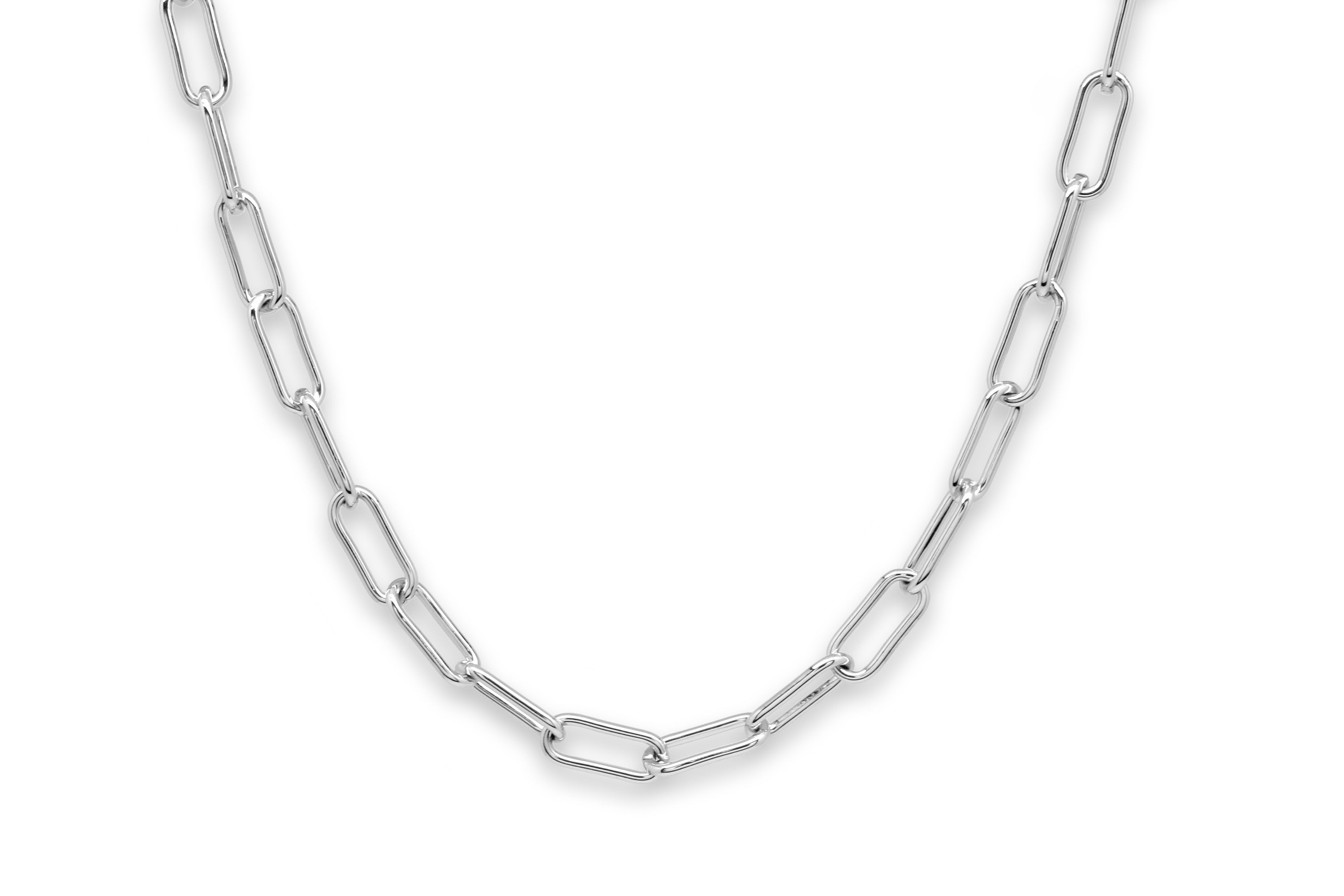 Notus Silver Chunky Chain Necklace featuring elongated links in luminous sterling silver plating for a bold, modern statement.